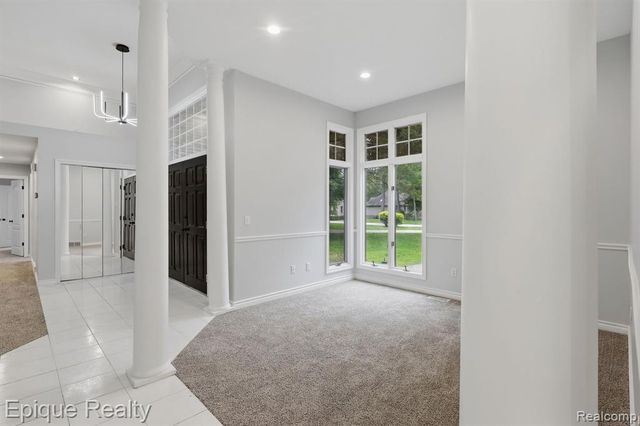 3040 Oak Moss Court, Fort Gratiot, MI 48059