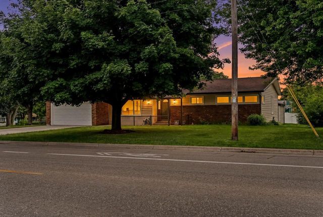 2720 32nd STREET S, La Crosse, WI 54601