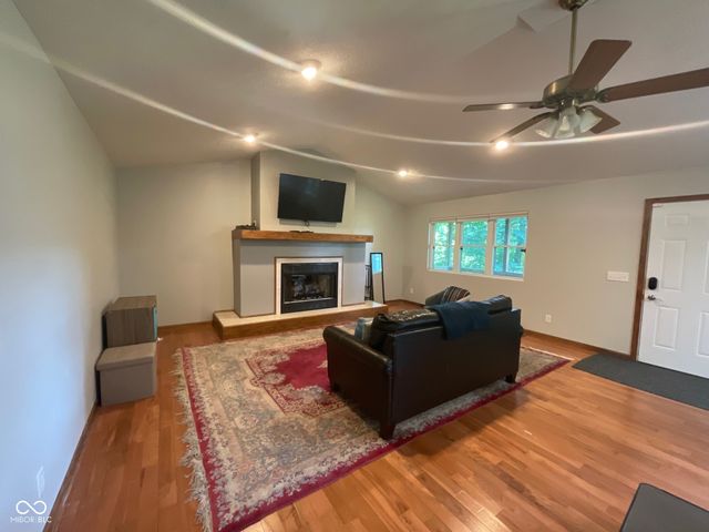 269 S Troutman Drive, Rockville, IN 47872