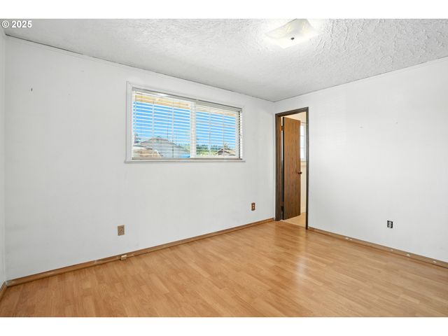 8503 Ne 25TH St, Vancouver, WA 98662