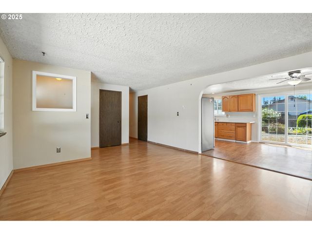 8503 Ne 25TH St, Vancouver, WA 98662