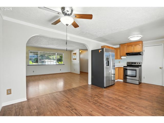8503 Ne 25TH St, Vancouver, WA 98662