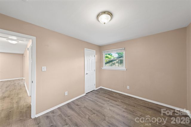 5045 Curtiswood Drive, Charlotte, NC 28213