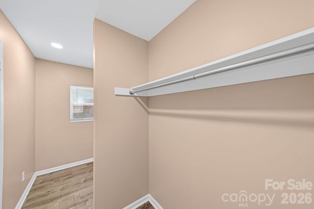 5045 Curtiswood Drive, Charlotte, NC 28213