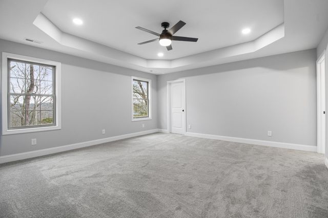 2125 Powell Rd, Clarksville, TN 37043