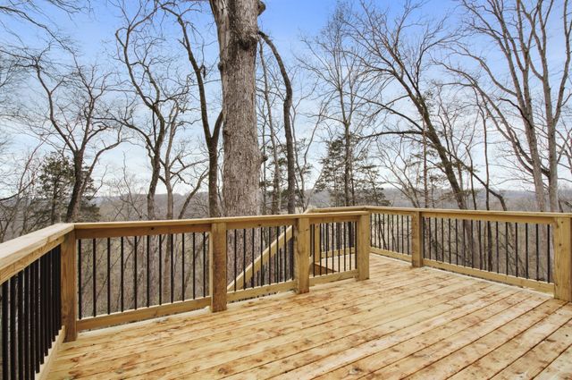 2125 Powell Rd, Clarksville, TN 37043