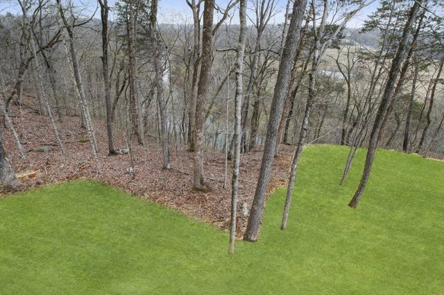2125 Powell Rd, Clarksville, TN 37043