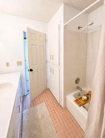 9142 Woodhall Crossing N, Brooklyn Park, MN 55443
