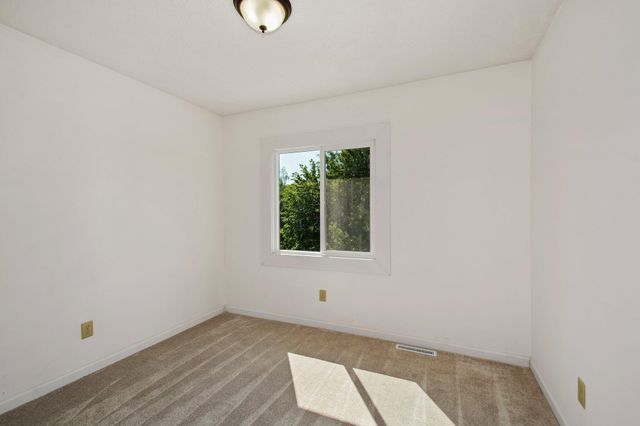 9142 Woodhall Crossing N, Brooklyn Park, MN 55443