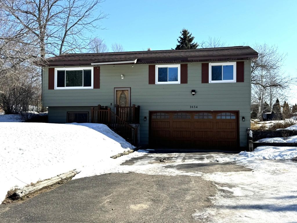 1634 Rasho, Traverse City, MI 49686