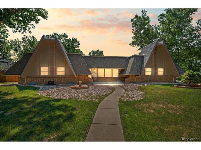 7296 S Chase Ct, Littleton, CO 80128