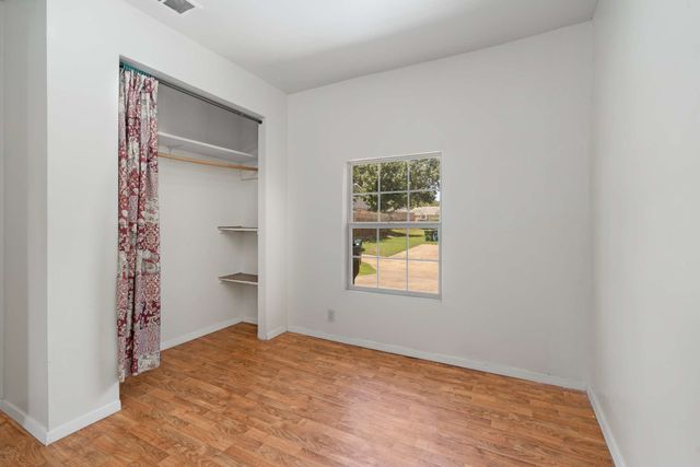 1726 Fern Court, Lewisville, TX 75067