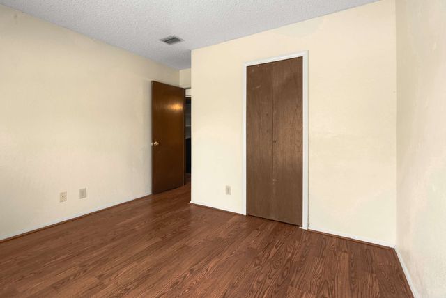 1726 Fern Court, Lewisville, TX 75067