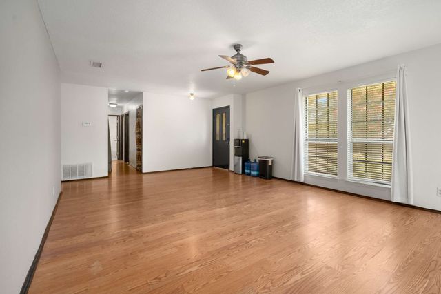 1726 Fern Court, Lewisville, TX 75067
