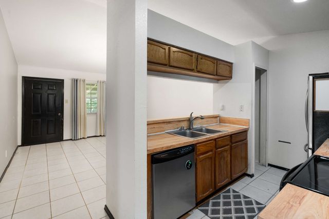 1726 Fern Court, Lewisville, TX 75067