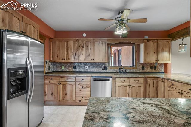 18530 Highway 115, Penrose, CO 81240