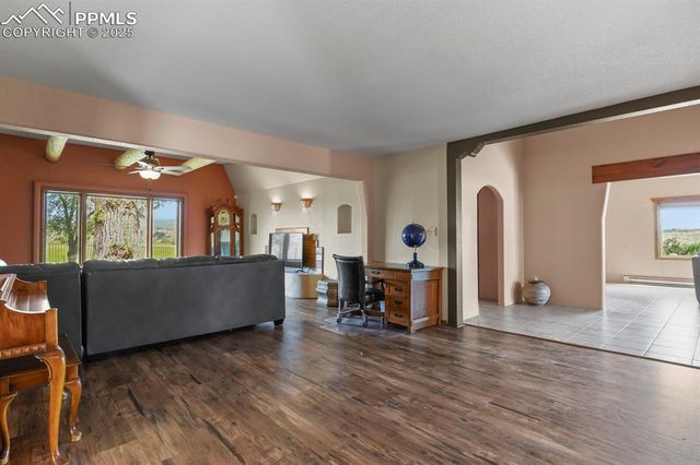 18530 Highway 115, Penrose, CO 81240