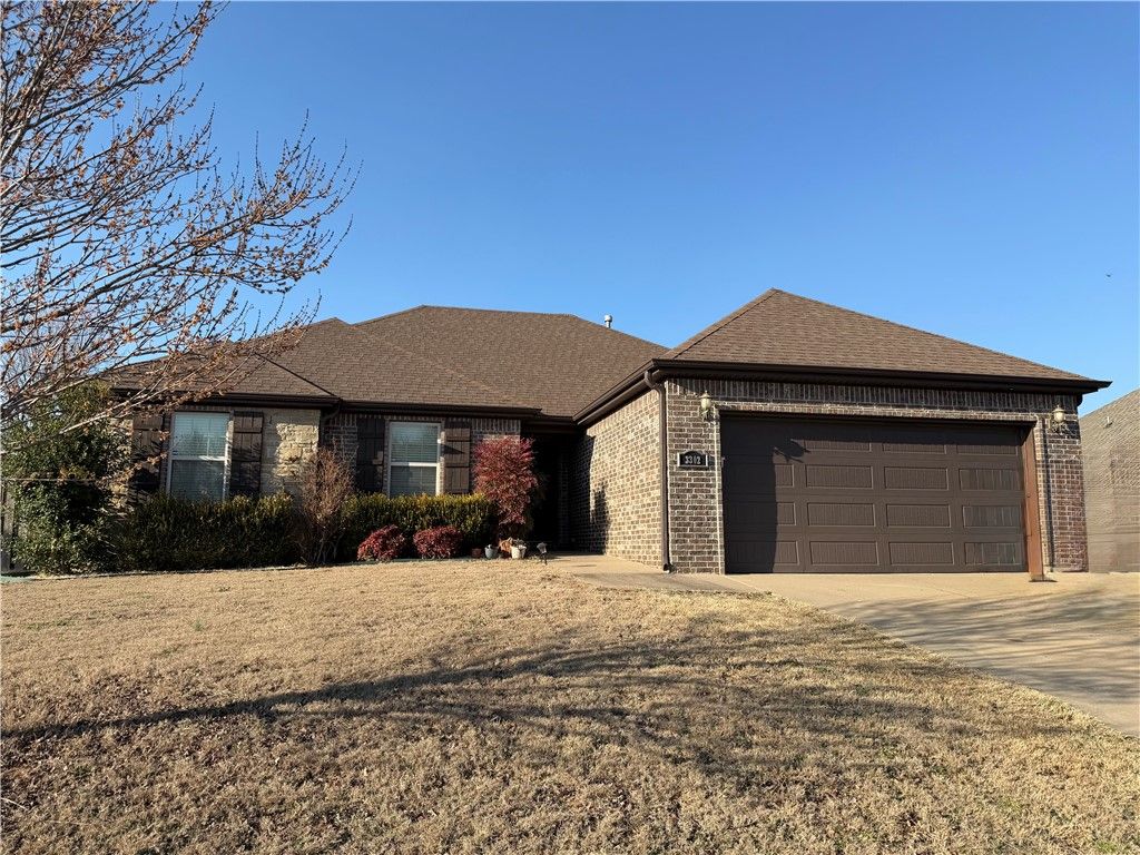 3302 SW Briar Creek Avenue, Bentonville, AR 72713