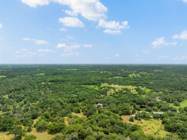 18645 Pickens Road, Washington, TX 77880