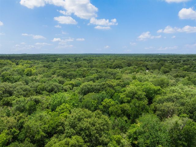 18645 Pickens Road, Washington, TX 77880