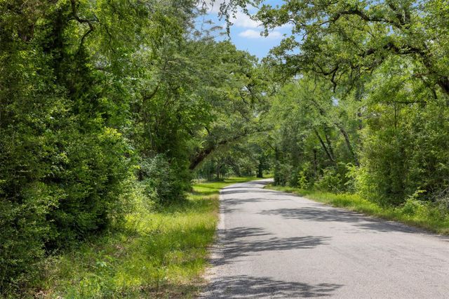 18645 Pickens Road, Washington, TX 77880