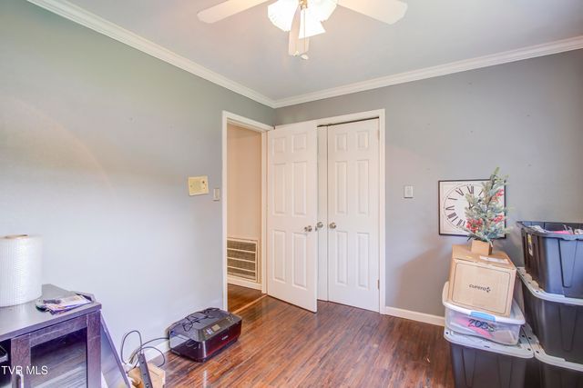 151 Hicks Hollow Lane, Blountville, TN 37617