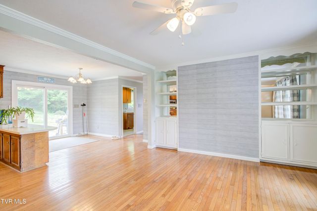 151 Hicks Hollow Lane, Blountville, TN 37617