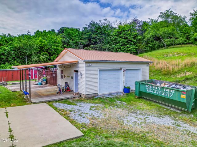 151 Hicks Hollow Lane, Blountville, TN 37617