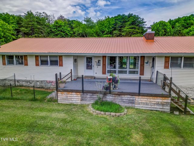 151 Hicks Hollow Lane, Blountville, TN 37617