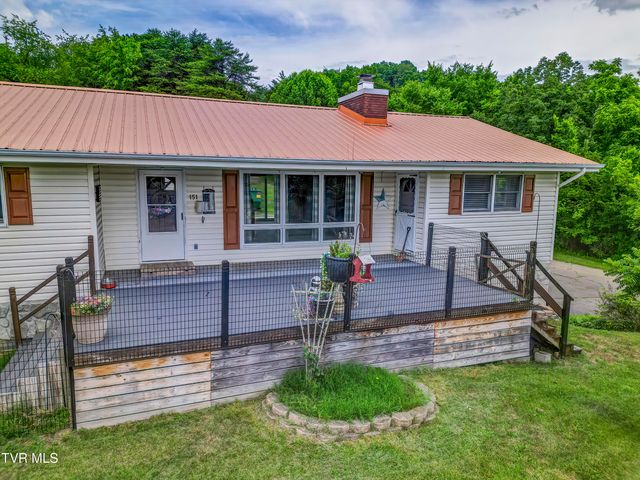 151 Hicks Hollow Lane, Blountville, TN 37617