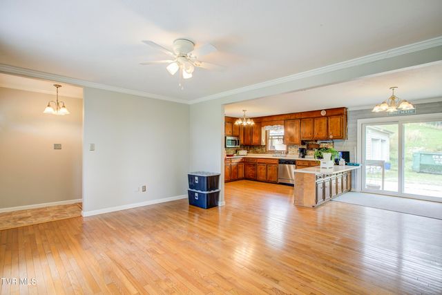 151 Hicks Hollow Lane, Blountville, TN 37617