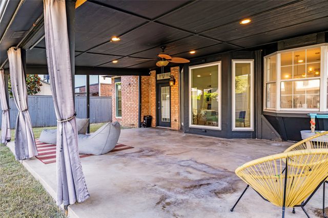 409 Baldwin Street, Grand Prairie, TX 75052