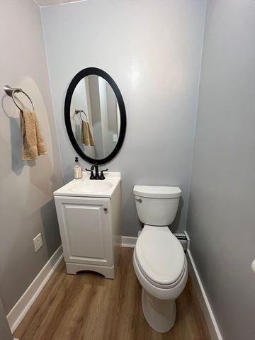 17 Main A, Sutton, MA 01590