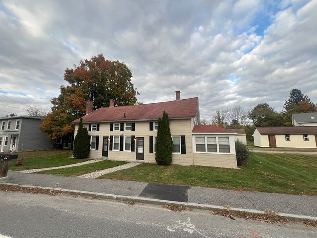 17 Main A, Sutton, MA 01590