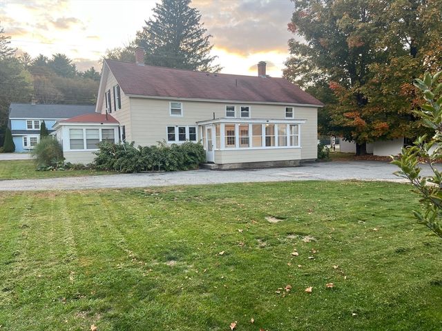 17 Main A, Sutton, MA 01590