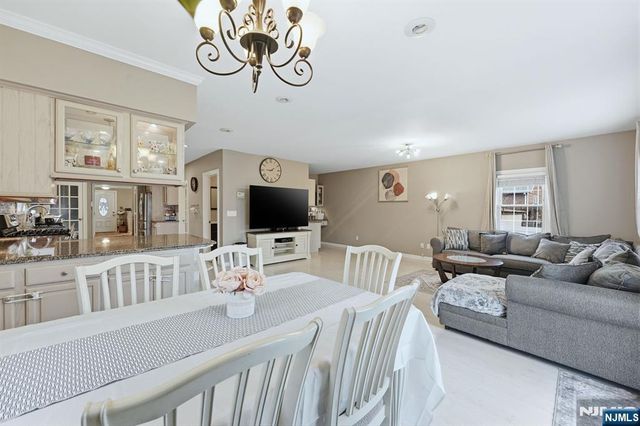 11 Thiem Avenue, Rochelle Park, NJ 07662