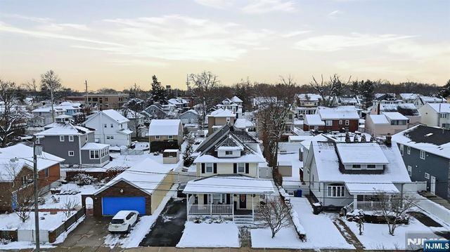 11 Thiem Avenue, Rochelle Park, NJ 07662