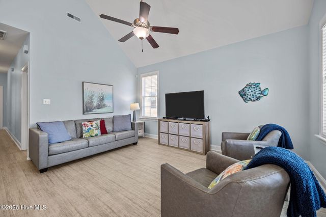 115 E Bogue Boulevard, Atlantic Beach, NC 28512