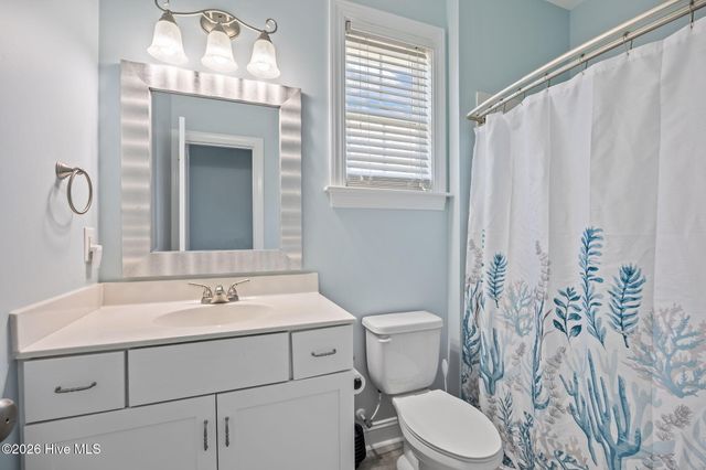 115 E Bogue Boulevard, Atlantic Beach, NC 28512