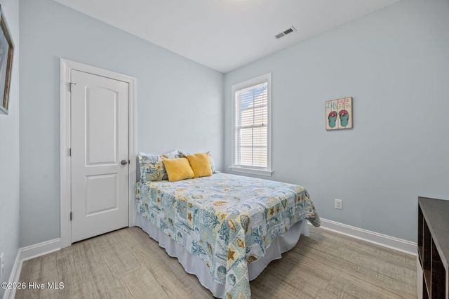 115 E Bogue Boulevard, Atlantic Beach, NC 28512