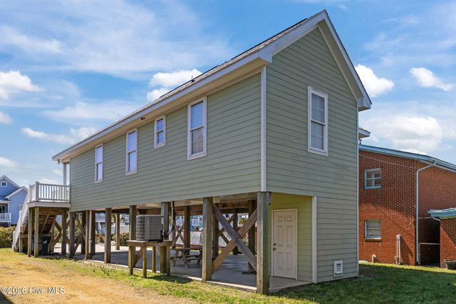 115 E Bogue Boulevard, Atlantic Beach, NC 28512