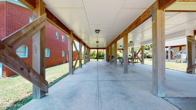 115 E Bogue Boulevard, Atlantic Beach, NC 28512