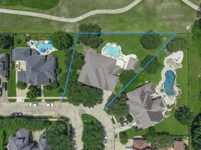 12015 Silverwood Bend Lane, Cypress, TX 77433