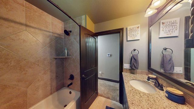 3017 Buckland Road, Edmond, OK 73034