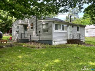 87 Edgemere Road, Coventry, CT 06238