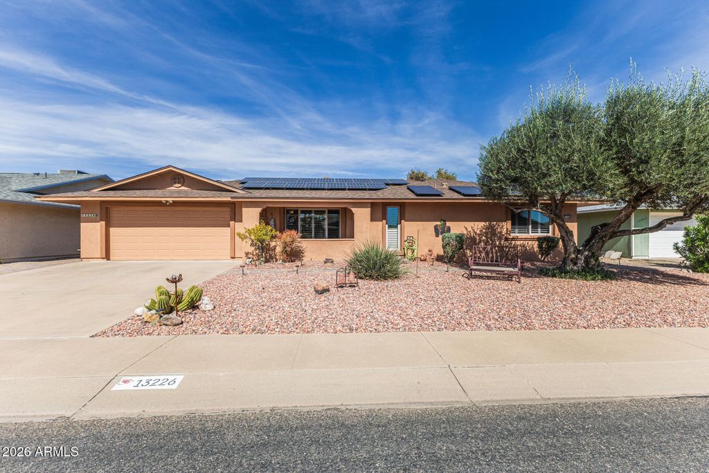 13226 W POMEGRANATE Drive, Sun City West, AZ 85375