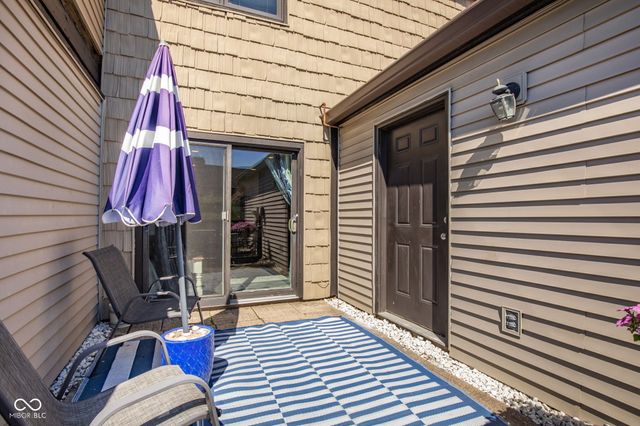 5924 Highgate Circle E, Indianapolis, IN 46250