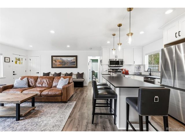 2815 S Glencoe St, Denver, CO 80222