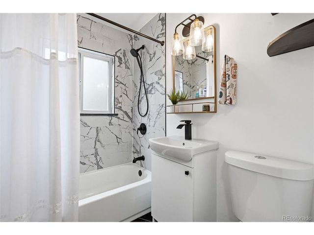 2815 S Glencoe St, Denver, CO 80222