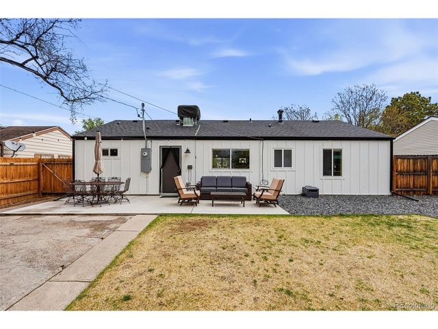 2815 S Glencoe St, Denver, CO 80222